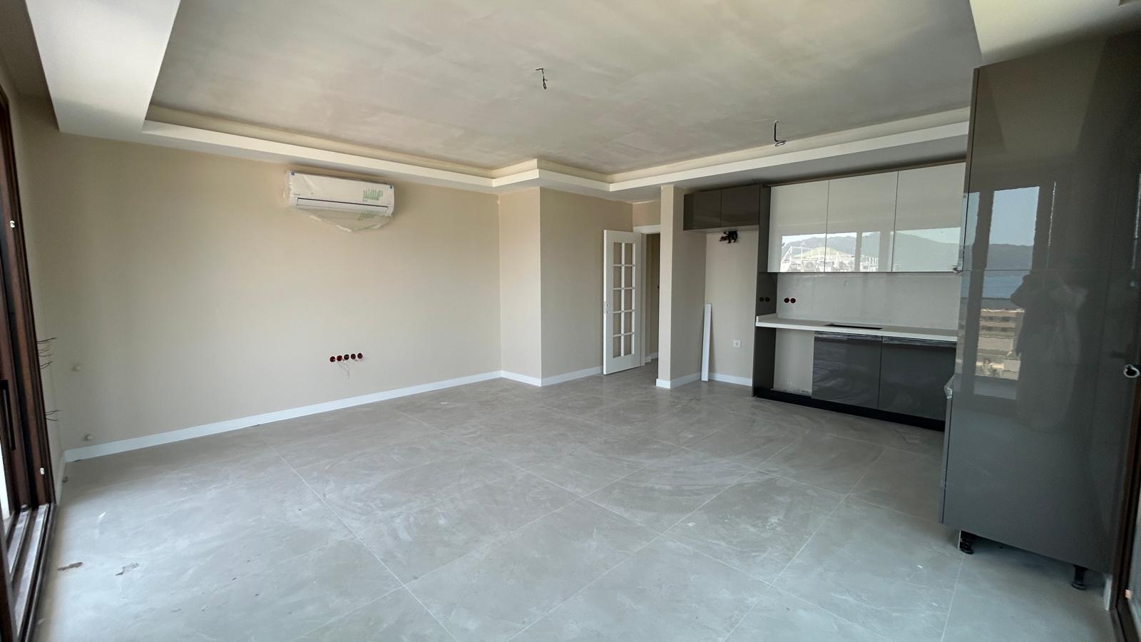 MARMARİS SİTELER BÖLGESİNDE FUL DENİZ MANZARALI 3+1 DÜZ DAİRELER